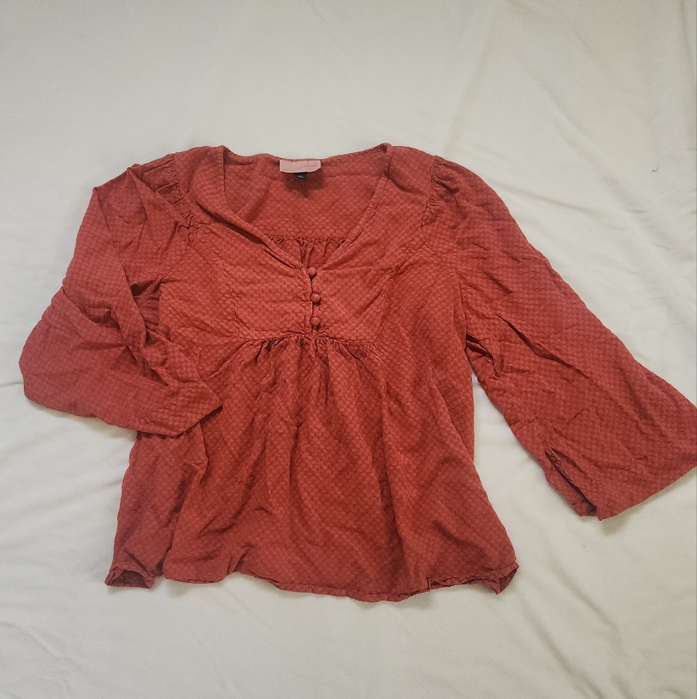 Universal Thread Top